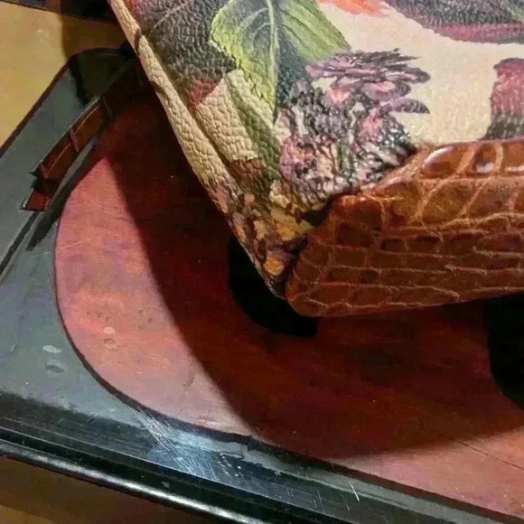 Dana Buchman Everly Crossbody - Picture 7 of 10